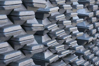 Свинець у зливках С-1