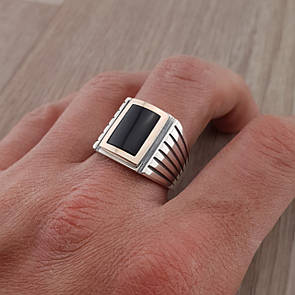 Чоловічий срібний перстень печатка з золотою пластиною. Чоловіче кільце срібло. 20 розмір