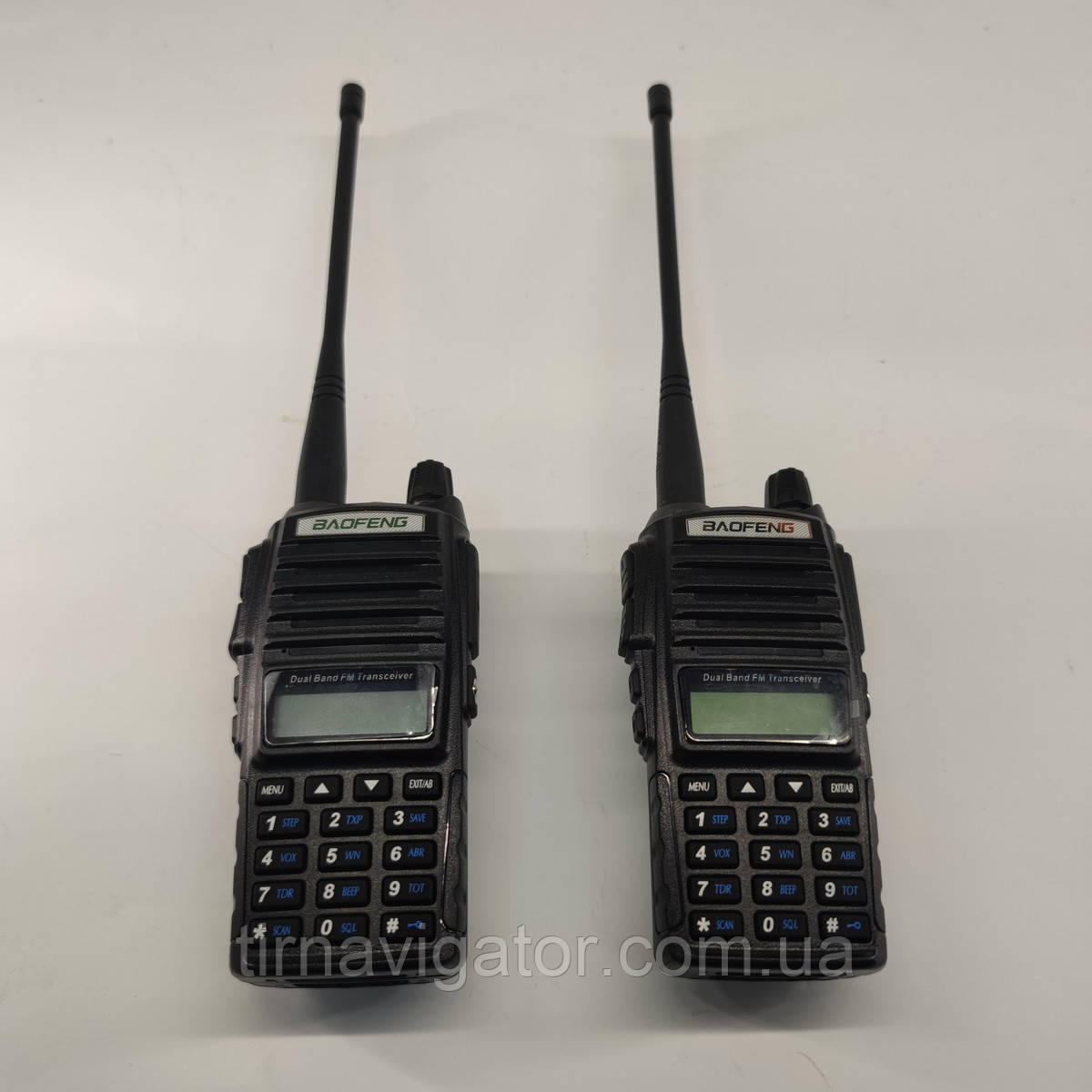 Портативна рація Baofeng UV-82 Forest (UV-82_Forest) до 16 км, 5 Вт, ручна установка частоти, акумул