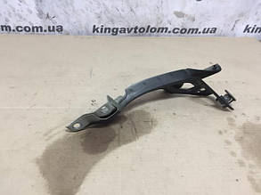 Кронштейн крила Audi A6 C7 4G0805815