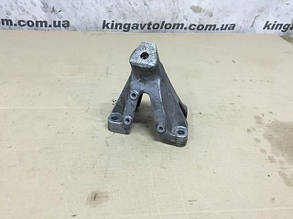 Кронштейн Audi A6 C7 8K0199307BJ