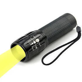 Ліхтар ручний з теплим білим світлом 8400-WW (3xAAA) + батарейки в подарунок, з фокусуванням