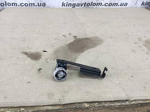 Кронштейн Audi A6 C7 059103357D
