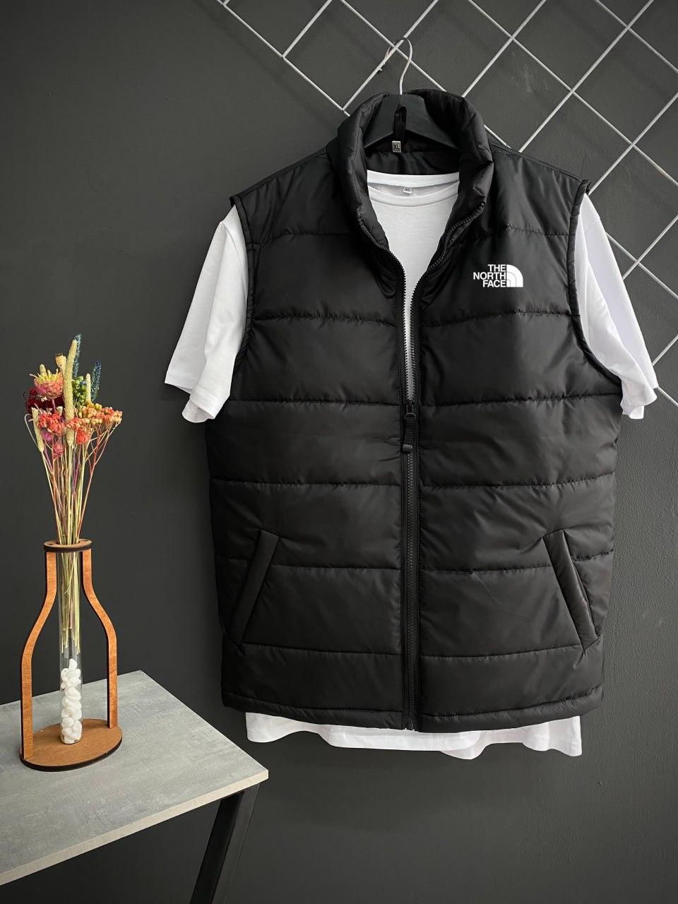 Чоловіча жилетка The North Face чорна без капюшона з плащівки Безрукавка Зе Норд Фейс весняна осіння, фото 1