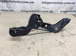 Кронштейн Audi A6 C6 4F0145814S