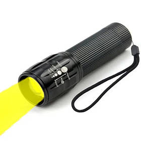 Ліхтар ручний з жовтим світлом 8400-Y (3xAAA) + батарейки в подарунок, з фокусуванням