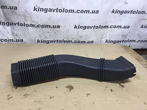 Патрубок BMW F07 5 series GT 13717811597