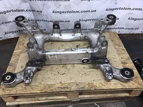 Балка задня підрамник BMW F10 5 series 33316799103