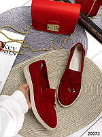 Жіночі замшеві туфлі лофери Лоро натуральна замша червоний колір