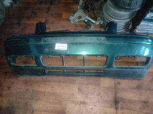 №262 Передній бампер під омивачі для Volkswagen Bora 98-04