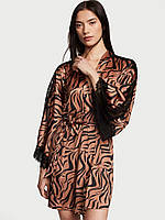 Женский сатиновый халат Victoria's Secret Lace Inset Robe XS/S тигровый принт