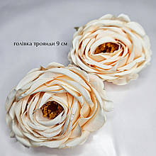 Головка троянди з тичинками блідо-персикова 9 см