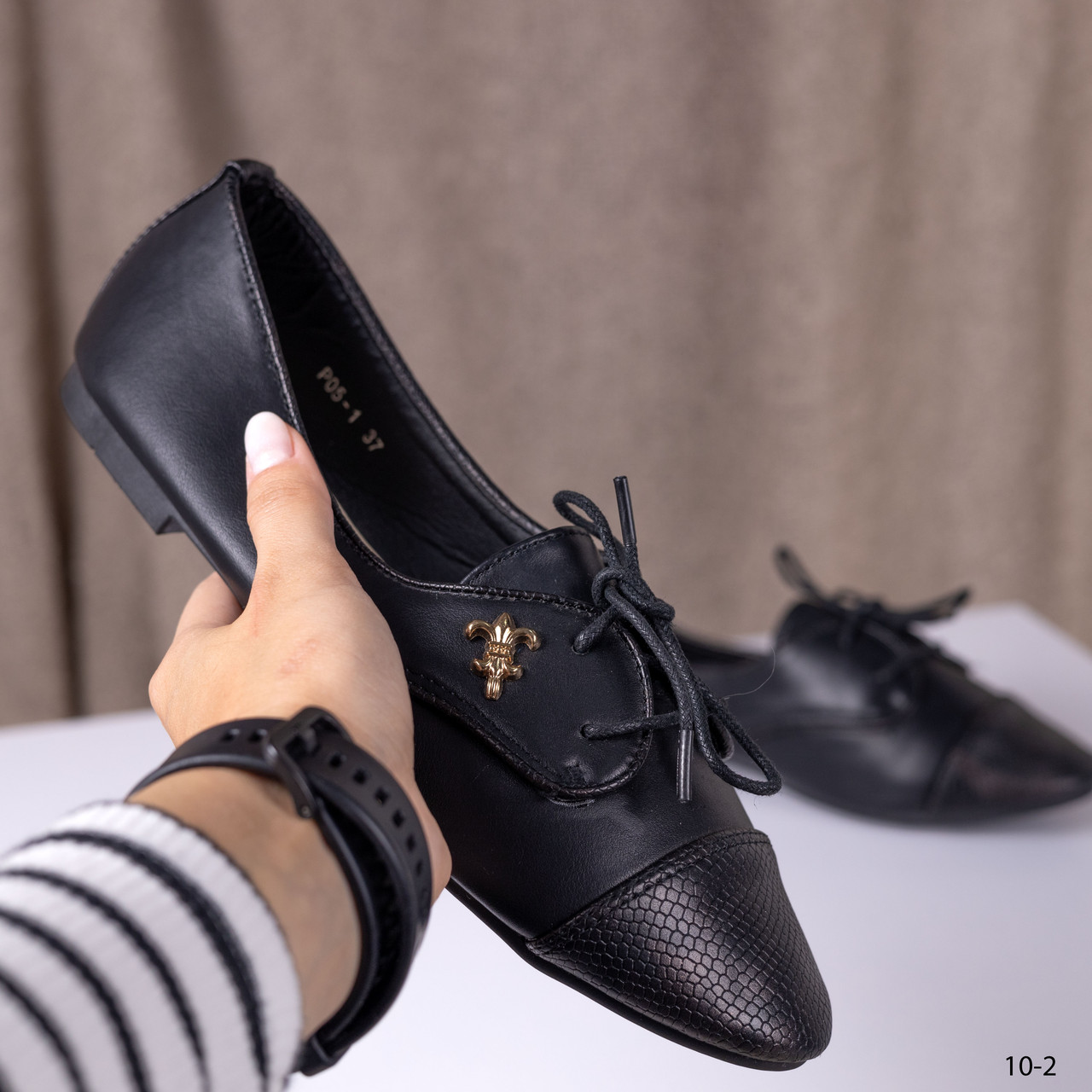 Черные балетки со шнурком 39 р-р - фото 2 - id-p2088608296