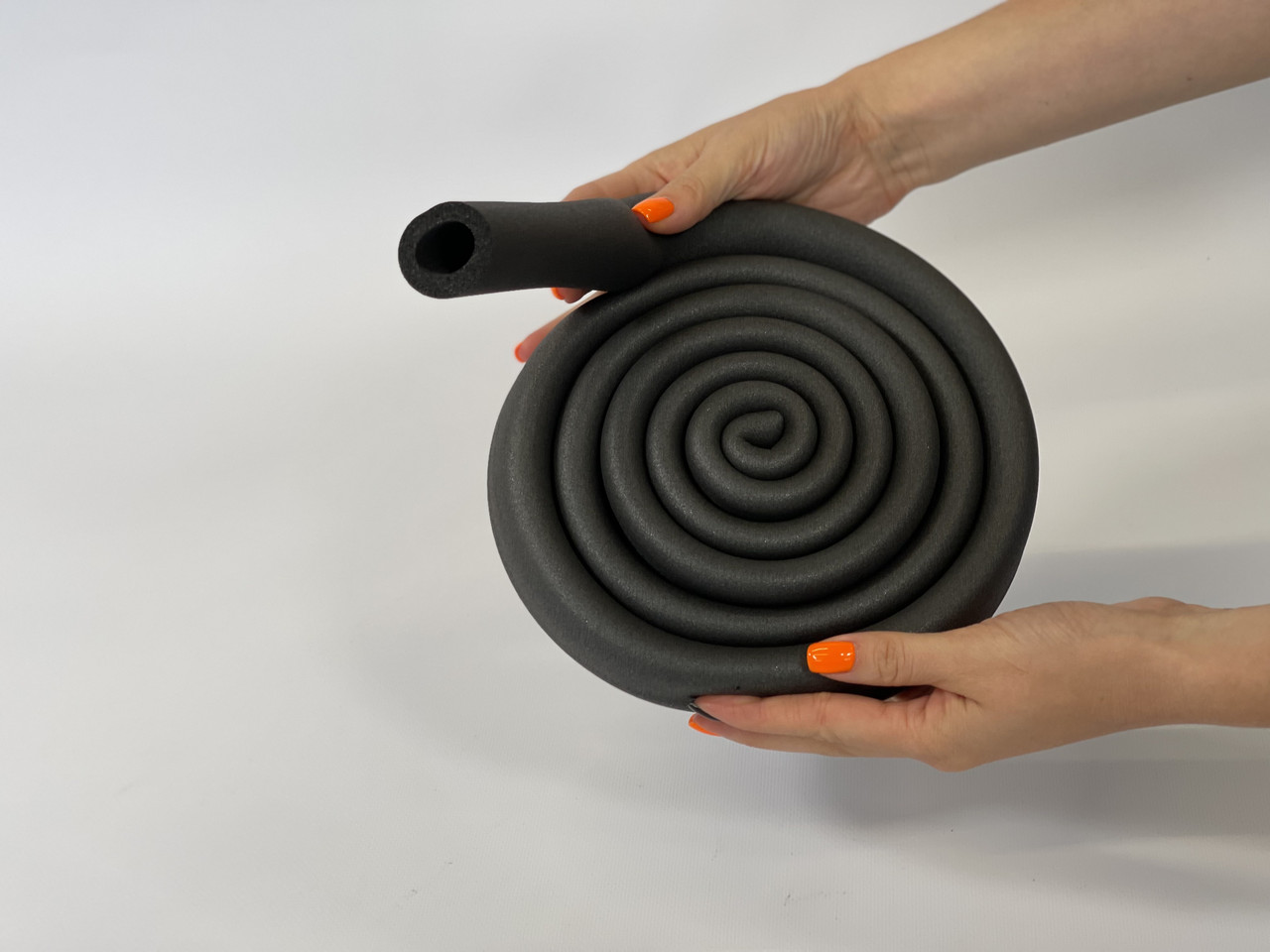 Технічна ізоляція каучукова Oneflex 19*48 мм для сталевих, мідних і пластмасових труб, фото 1