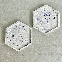 Гипсовая подставка шестиугольная белая с синими пятнами