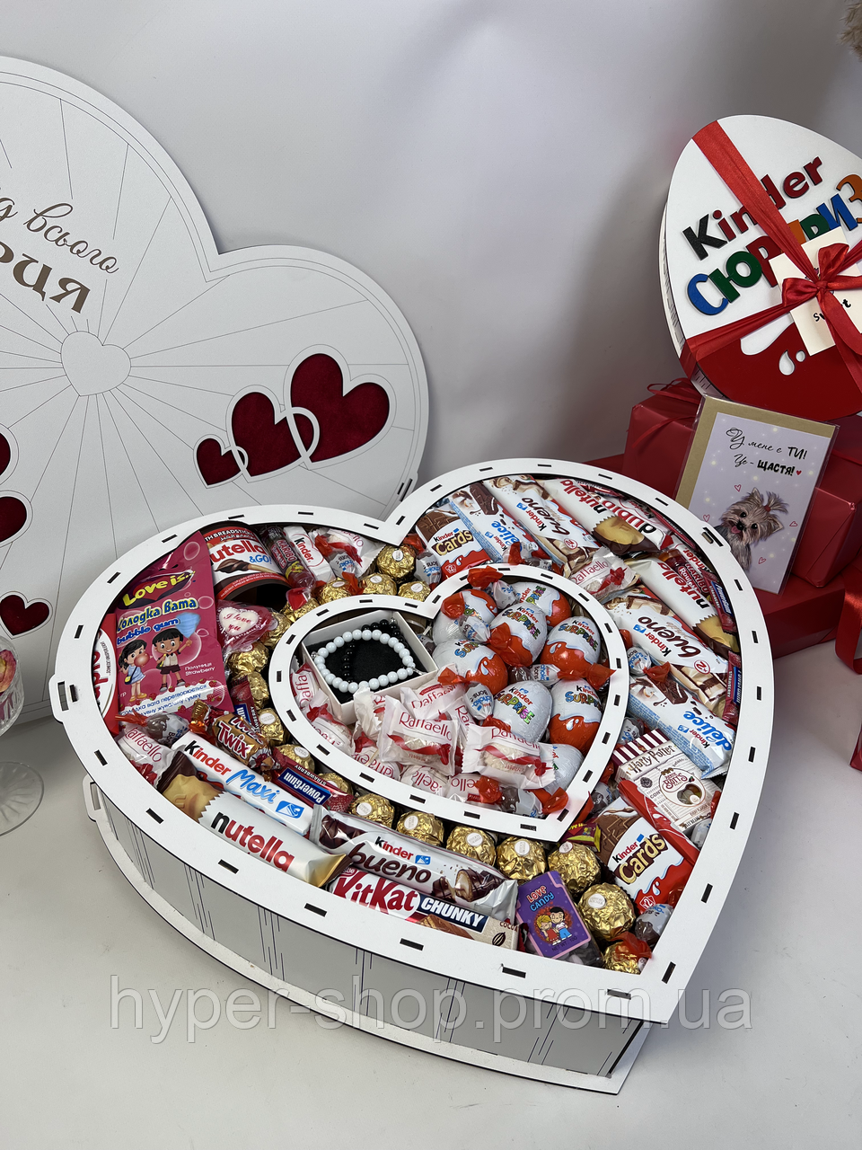 Набор сладостей в коробке, подарочный бокс с конфетами на день рождения девушки, киндер сюрприз из сердца - фото 8 - id-p2054701692