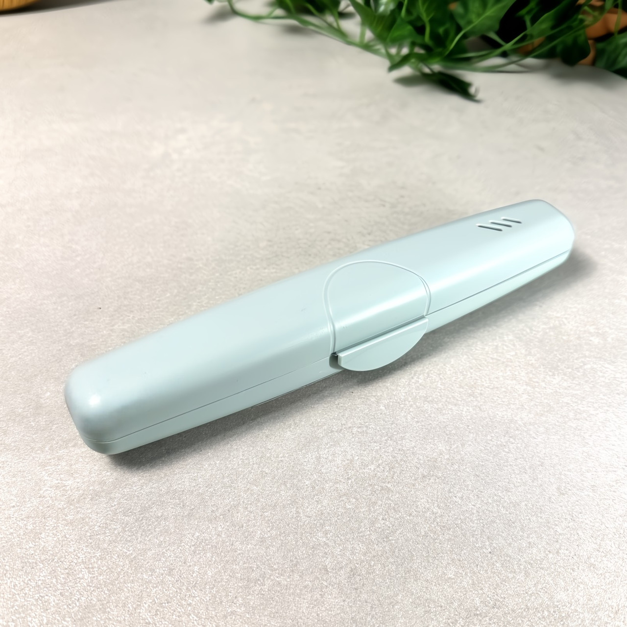 Пластиковий футляр для зубних щіток Блакитний Алеана