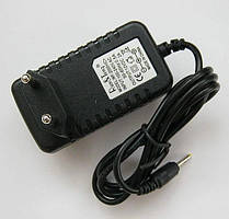 Зарядний (адаптер) для планшета 12V, 2A (2.5*0.7mm)