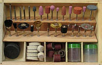 Набір насадок для гравера в дерев'яному кейсі (102 предмети).