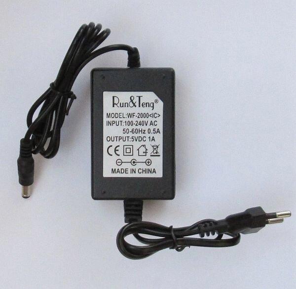 Зарядний (адаптер) Блок живлення 5V, 1A (5*2.5mm)