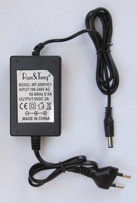 Зарядний (адаптер) Блок живлення 9V, 2A (5*2.5mm)
