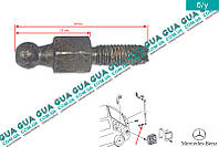 Штифт / втулка крепления амортизатора крышки багажника / телескопическая рейка А6389910115 Mercedes / МЕРСЕДЕС