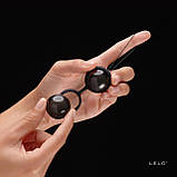 Вагінальні кульки LELO Luna Beads Noir Black, зміщений центр ваги, діаметр 2,9 см, 2х37 г, фото 4