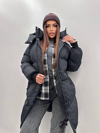 Жіноча зимова легка куртка пуховик із трикотажними манжетами чорна 42-46 розмір, довжина 100 см!, фото 2