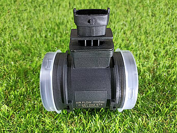 ДМРВ витратомір повітря датчик Fiat Opel Alfa 1.9 jtd cdti 55350048, 0281002618