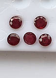 Рубін натуральний природний в асортименті розмір та колір 3мм 0.11 карат, фото 2