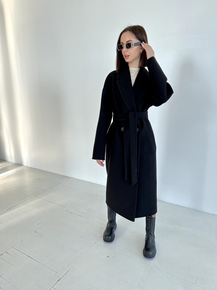 Жіноче утеплене кашемірове чорне довге пальто вільного крою