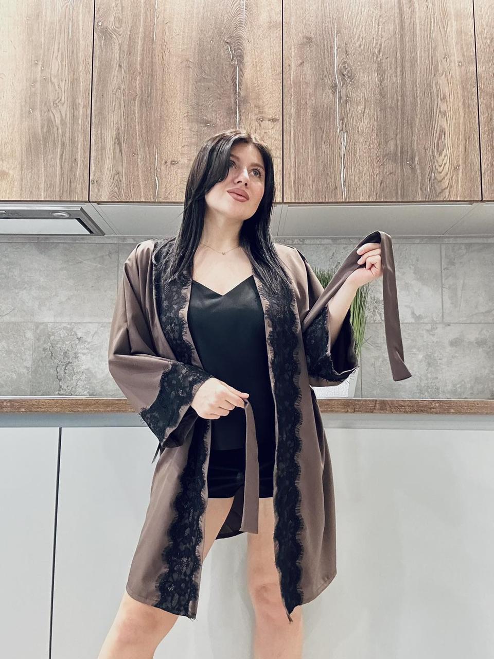 Піжама та халат, комплект піжамний.