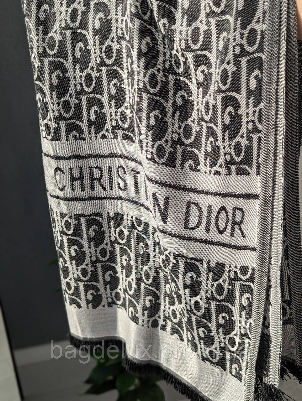 ПАЛАНТИН ШАРФ, ХУСТКА Christian Dior ЖЕНСКИЙ ШАРФ ДИОР темно-серый - фото 2 - id-p2089921477