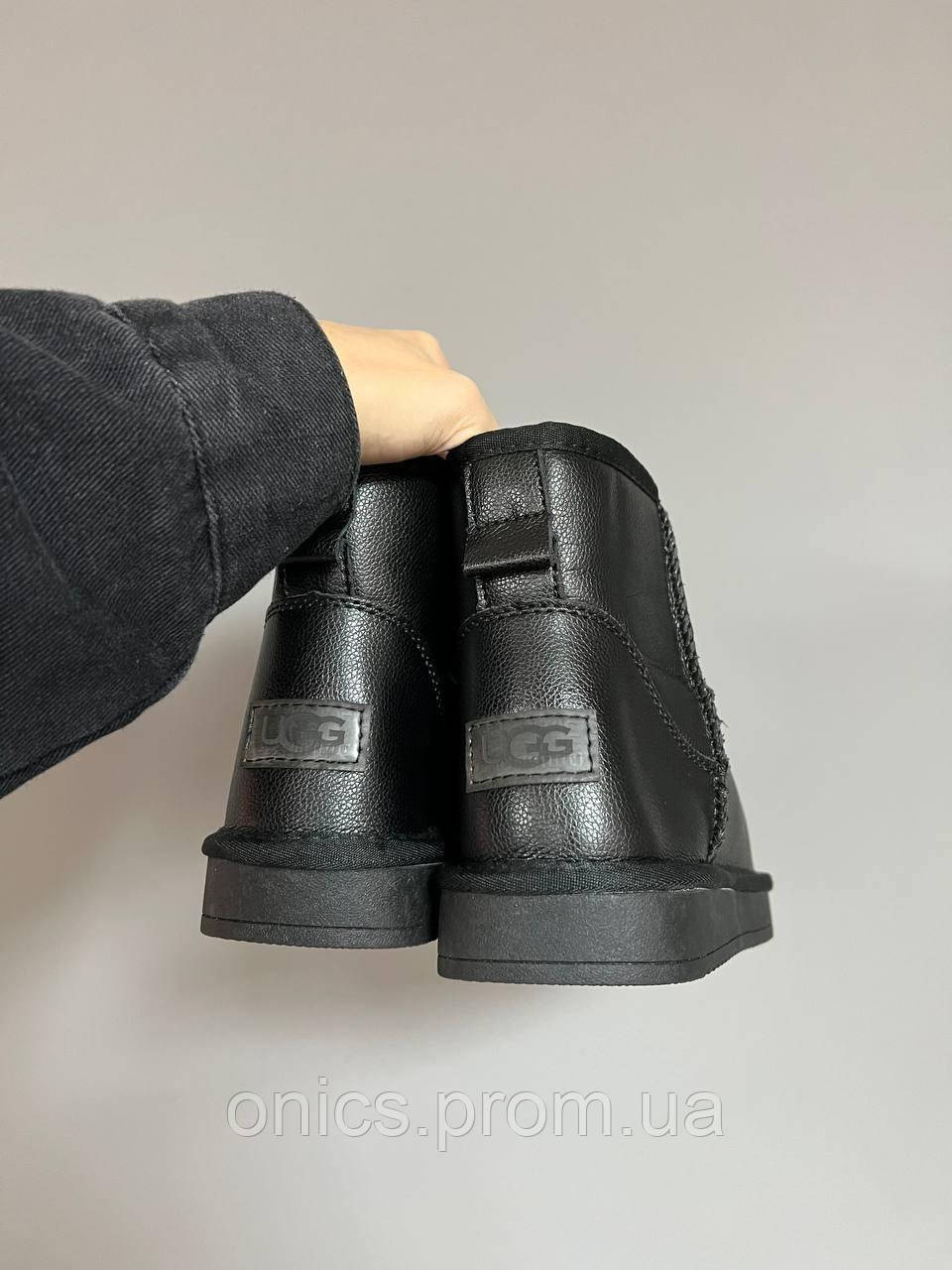 UGG Classic Black Leather Угги, ботинки, ботильйони хорошее качество хорошее качество Размер 40 - фото 8 - id-p2089967515