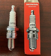 Свеча зажигания Honda 98079-55841 NGK (BP5ES) для косилок, двигателей