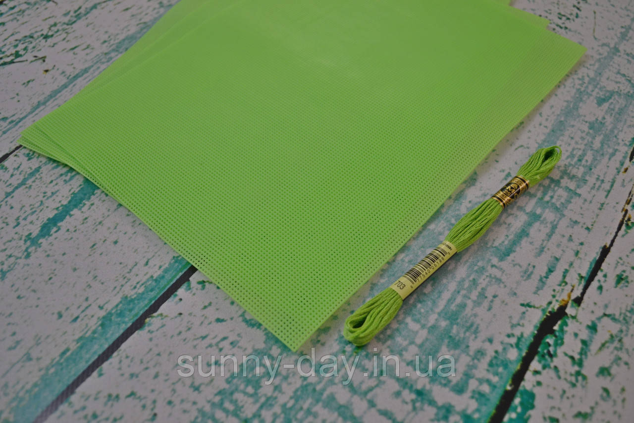 Пластикова канва салатова - 14 каунт, фото 1