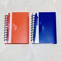 Блокнот на спіралі з ручкою A-7 No 03144-22 пластикова обкладинка бічна спіраль