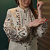 Красива вишиванка жіноча з льону з великим орнаментом, широкою горловиною, тканина - льон., фото 7