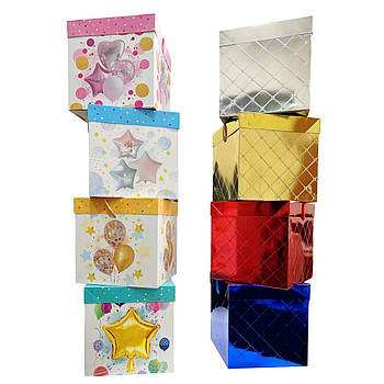 Коробка подарункова АВОСЬКА квадрат 22*22*22см Мікс, збірна асорті 222222