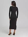 Чорне плаття футляр завдовжки міді з фігурним вирізом декольте та розрізом (р. 40-46) 31035518, фото 5