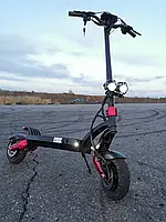 Мощный полноприводный спортивный электросамокат Crosser Dominator 10" мощность 2х1200W батарея Li-ION 20Ач/60V