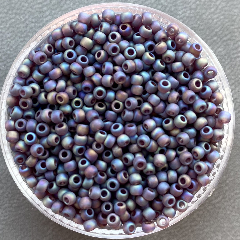 Бісер круглий TOHO TR-11-166CF