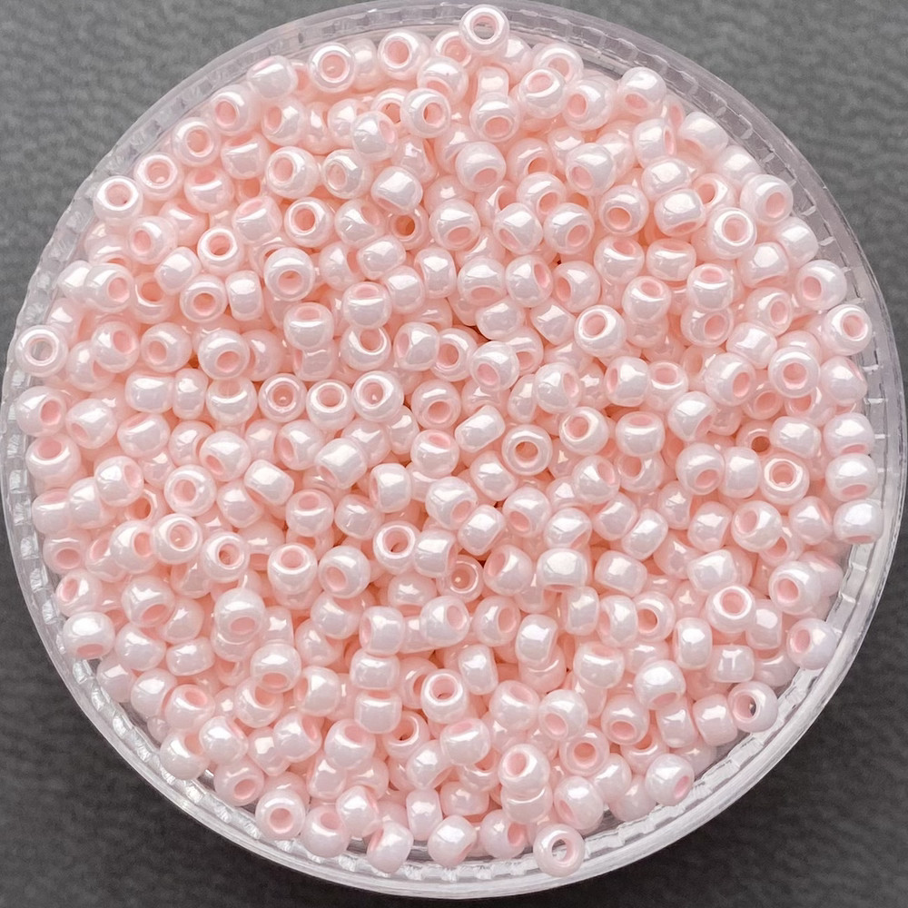 Бісер круглий TOHO TR-11-126