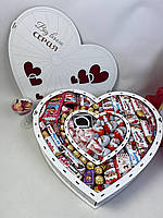 Величезний подарунковий бокс коробка з солодощами у формі Серця, Солодкий бокс для мами, дівчини, сестри, бабусі