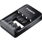 Зарядний пристрій для акумуляторів Varta Value USB Quattro Charger + 4 шт. AA 2100 mAh (57652101451), фото 4