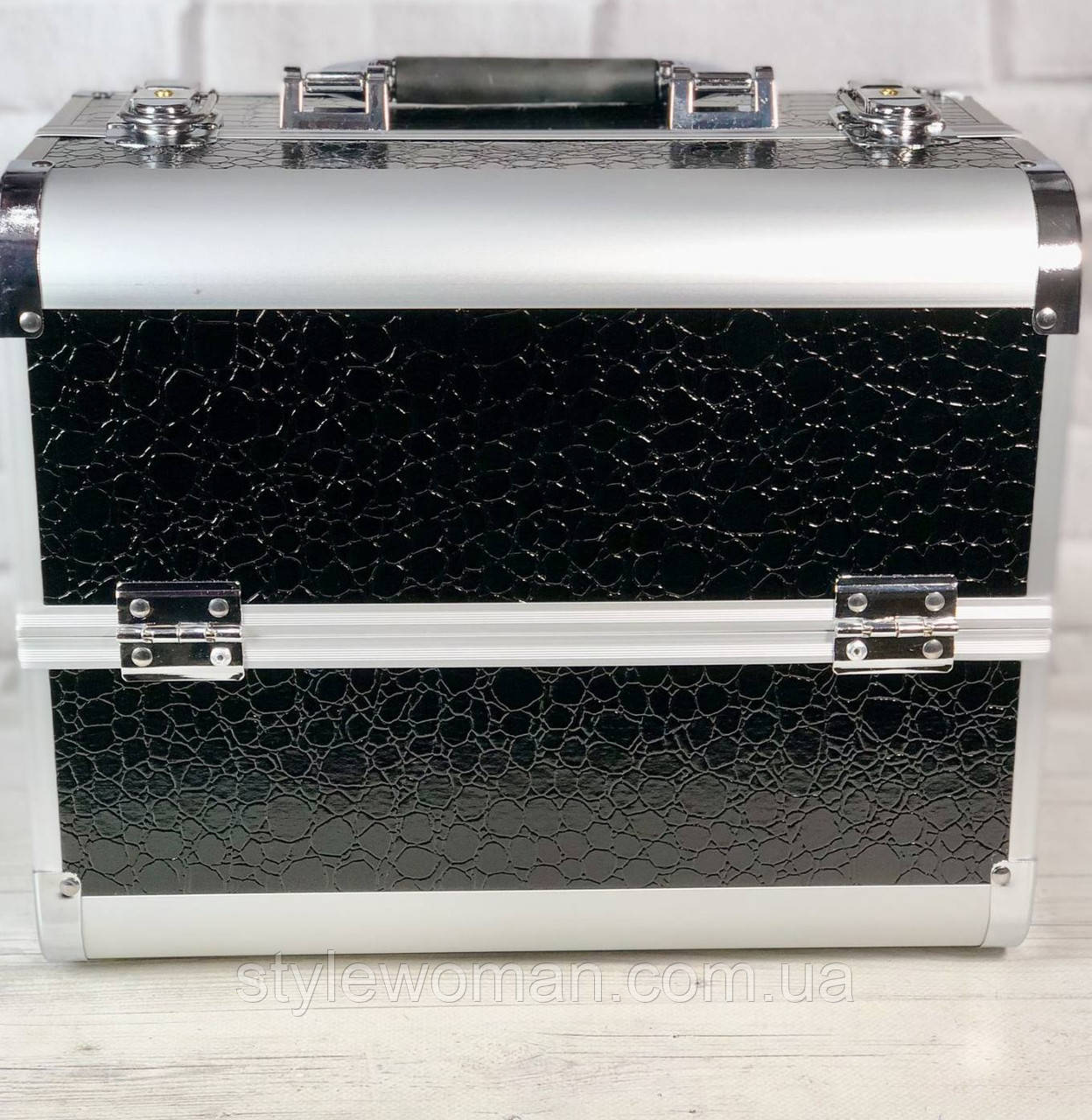 Бьюти кейс чемодан алюминиевый с ключом черный кроко для мастеров - фото 2 - id-p270393619