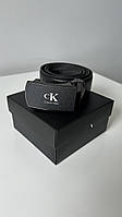 Классический черный ремень для мужчин из кожзама с надписью Calvin Klein в подарочной коробке tru