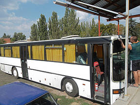 Изготовление и замена лобового стекла на автобусе Van Hool, T815CL, Integral в Никополе (Украина) 4
