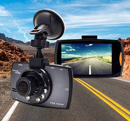 Автомобільний відеореєстратор Car Camcorder G30 (дисплей 2,4", Роздільна здатність: 1080 P)