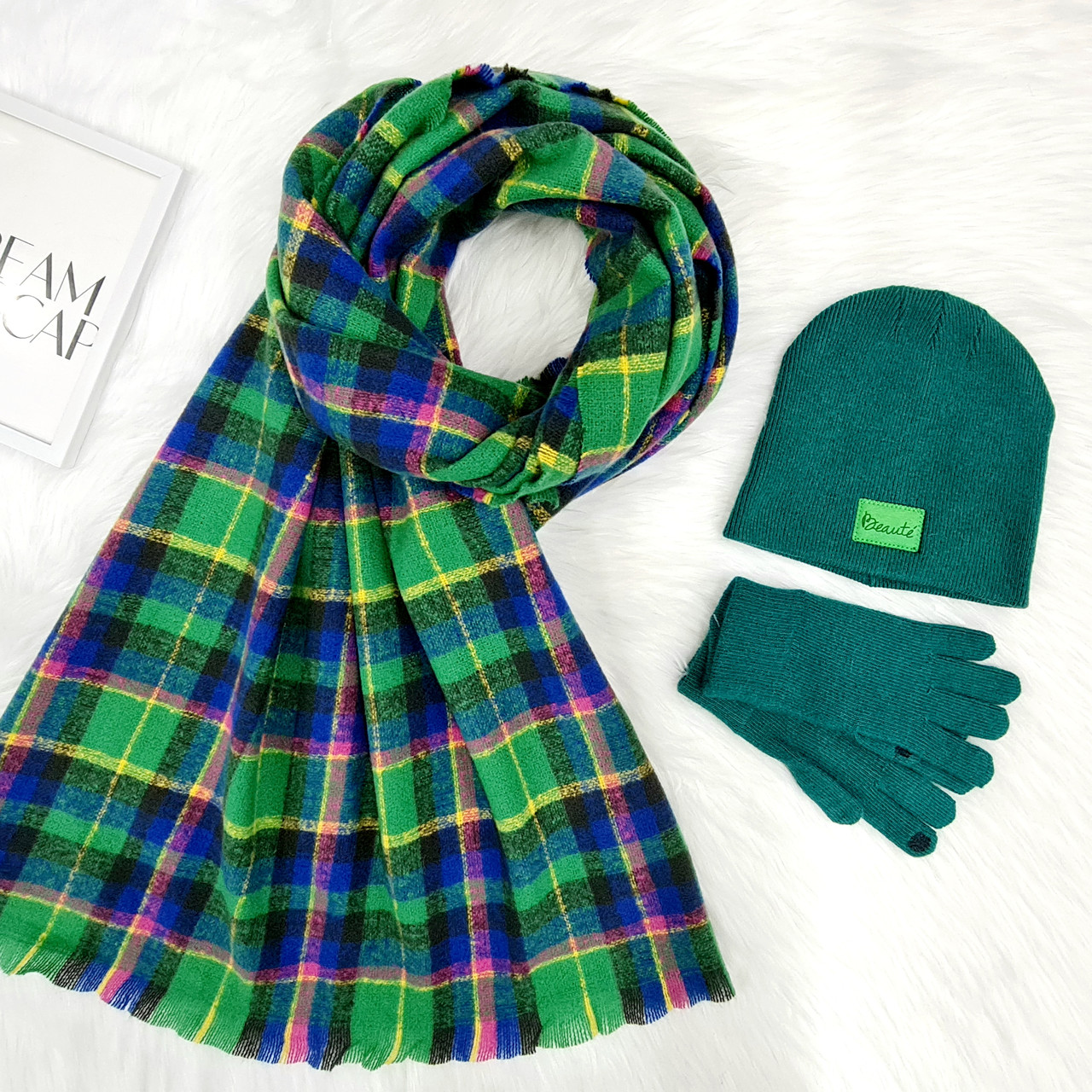 Комплект жіночий зимовий ангора з вовною (шапка+шарф+рукавички) ODYSSEY 55-58 см зелений 13361 - 8047 - 4171